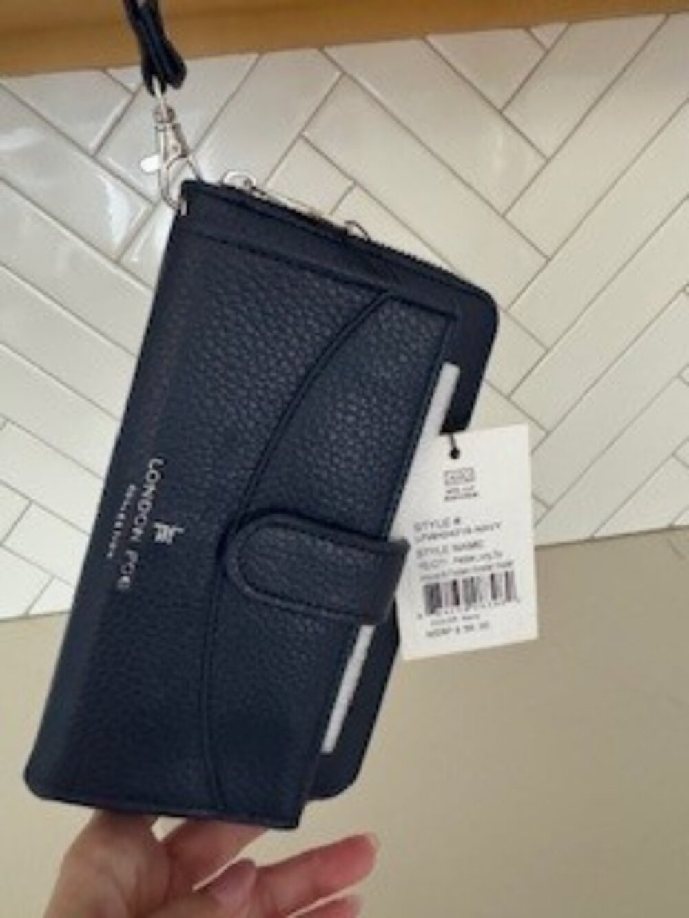 Navy London Fog Felicity pebble leather wristlet wallet. NWT